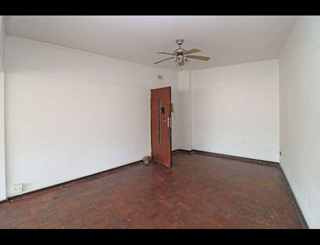 1 BEDROOM APARTMENT FOR SALE IN CYRILDENE